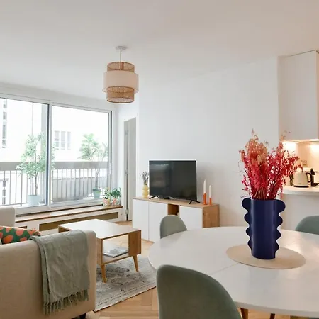 We Parisian Vanneau Cozy * パリ